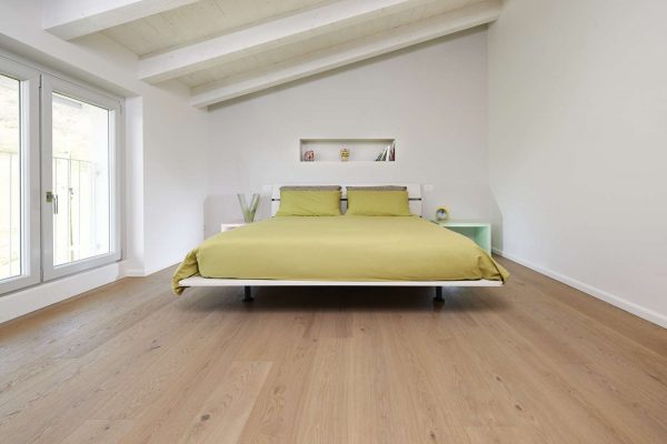 parquet-pavimento-rovere-spazzolato-grigio-chiaro6